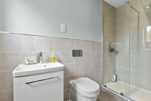 Photo 19- click for photo gallery